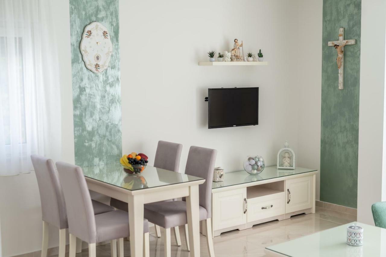 Apartment Gloria 2