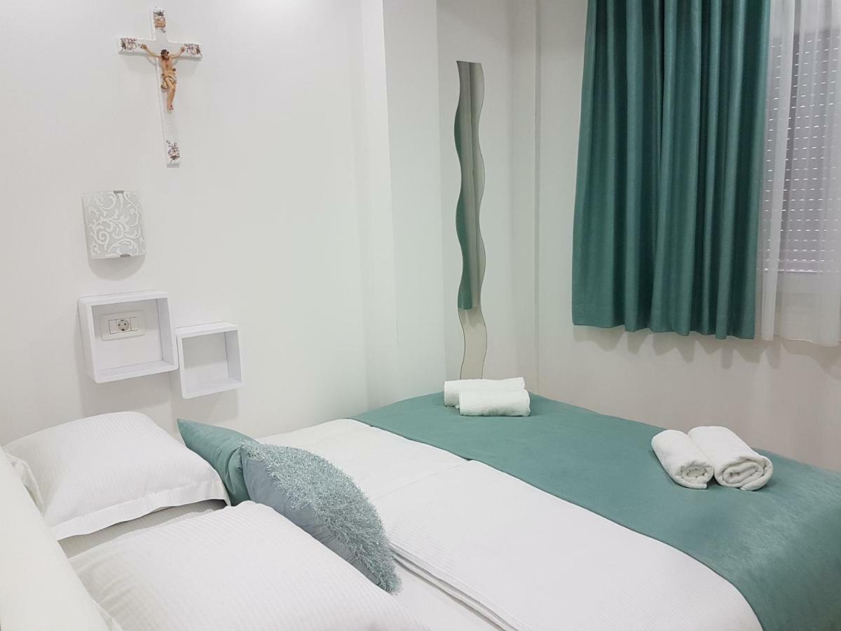 Gloria 2 * Medjugorje